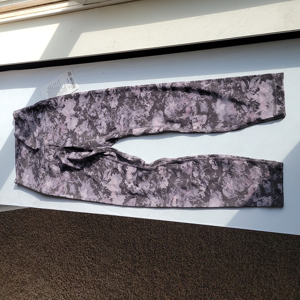 Lululemon Align HR Pant 25" size 2